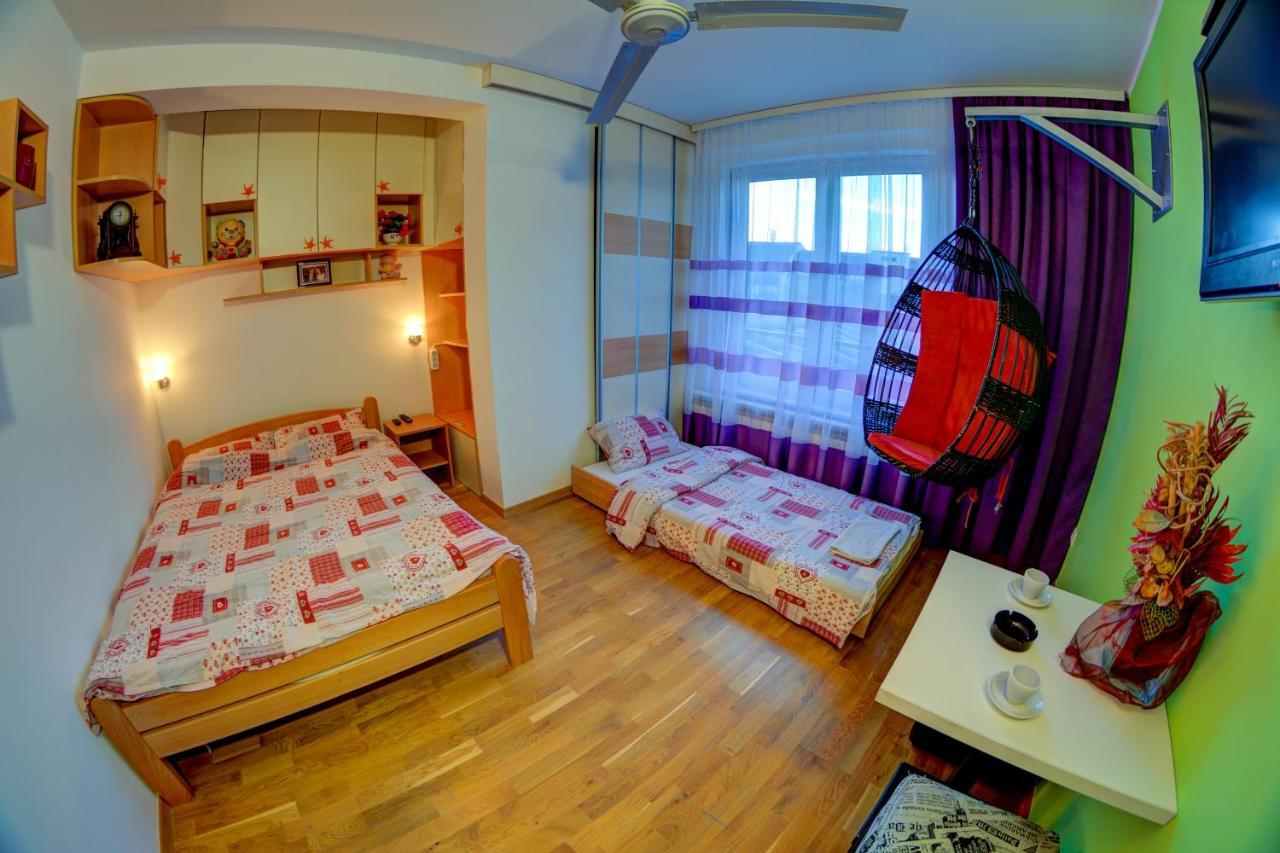 בלגרד Rooms And Apartments S מראה חיצוני תמונה
