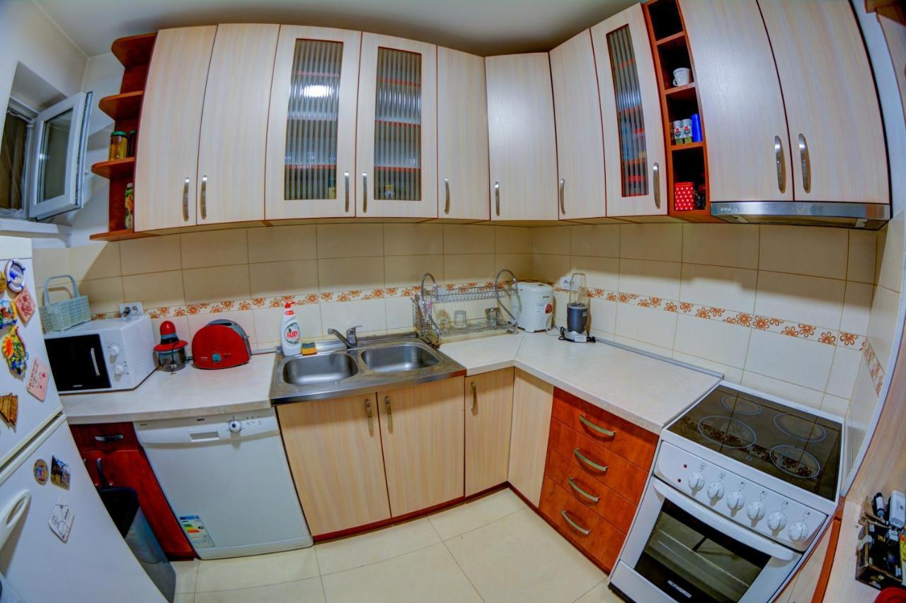 בלגרד Rooms And Apartments S מראה חיצוני תמונה